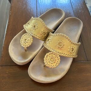 Gold comfort Jack Roger’s